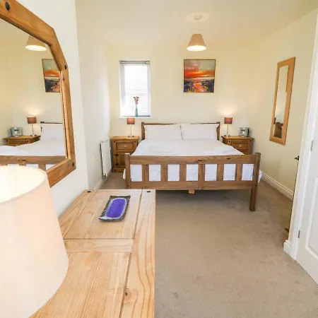 Holiday home Blue Skye, 17 Talisker Walk *