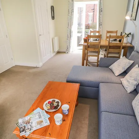 Blue Skye, 17 Talisker Walk Holiday home *